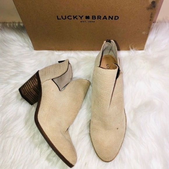 Lucky Brand Powe Suede Booties 6 - Picture 2 of 8